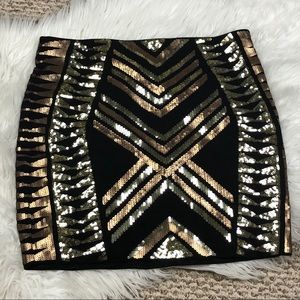 SOLD ❗️Express Sequin Aztec Print Skirt Medium